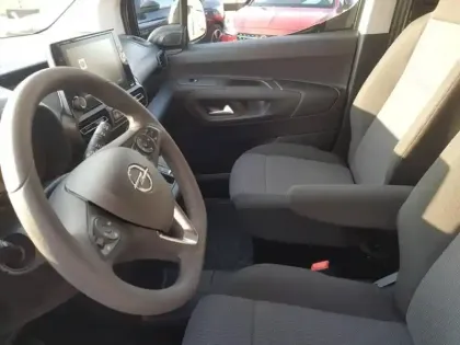 Photo 11 Opel Combo Gén. IV Ph2 Pack Premium Connect 4