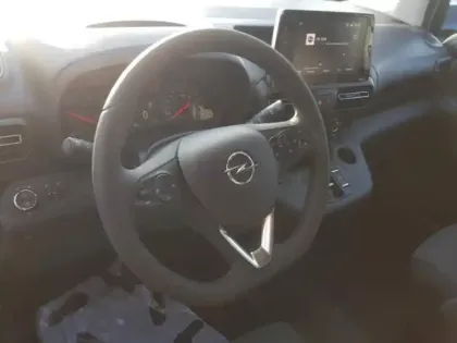 Photo 14 Opel Combo Gén. IV Ph2 Pack Premium Connect 4