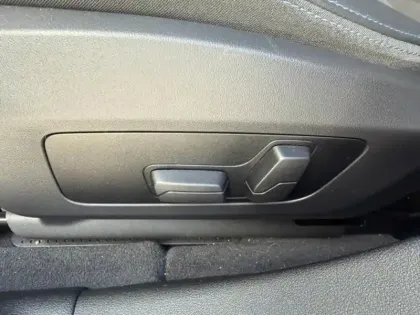 Photo 10 BMW Serie 1 Série 1 120A 170ch M Sport DKG7