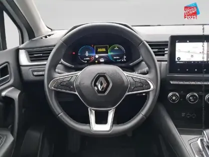 Photo 11 Renault Captur  1.6 E-Tech Plug-in 160ch Intens GPS Camera