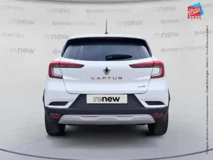 Photo 6 Renault Captur  1.6 E-Tech Plug-in 160ch Intens GPS Camera