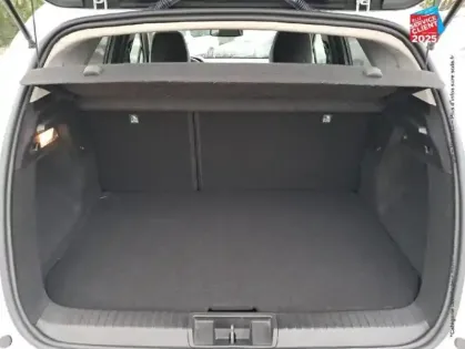 Photo 13 Renault Captur  1.6 E-Tech Plug-in 160ch Intens GPS Camera