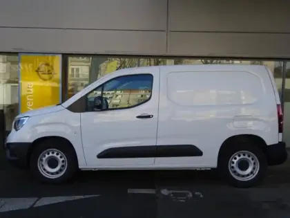 Photo 17 Opel Combo Cargo  M 800kg Electrique 136ch Batterie 54 kWh Pack Premium Connect