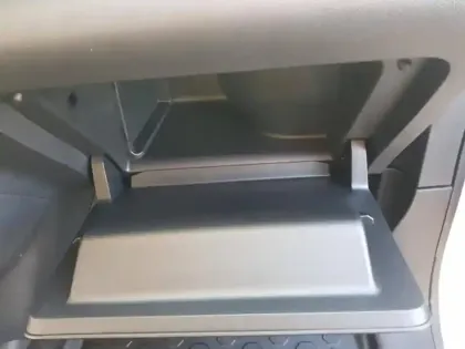 Photo 20 Opel Combo Cargo  M 800kg Electrique 136ch Batterie 54 kWh Pack Premium Connect