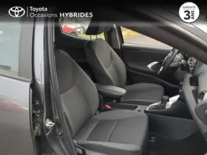 Photo 13 Toyota Yaris  116h Dynamic Business 5p + Programme Beyond Zero Academy MY22
