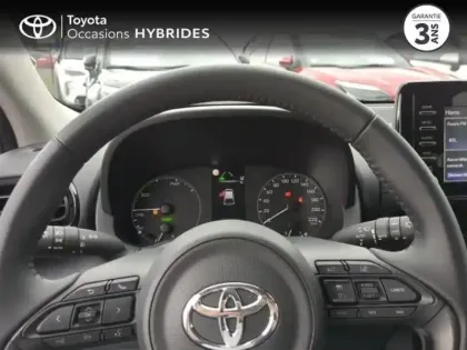 Photo 12 Toyota Yaris  116h Dynamic Business 5p + Programme Beyond Zero Academy MY22