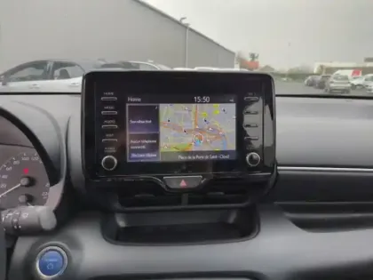 Photo 27 Toyota Yaris  116h Dynamic Business 5p + Programme Beyond Zero Academy MY22