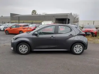 Photo 17 Toyota Yaris  116h Dynamic Business 5p + Programme Beyond Zero Academy MY22