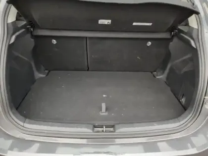 Photo 20 Toyota Yaris  116h Dynamic Business 5p + Programme Beyond Zero Academy MY22