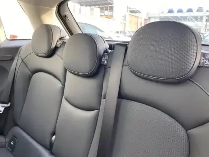 Photo 7 Mini Mini  5 Portes Cooper 136ch Edition Premium Plus BVA7