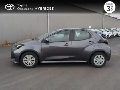 Photo 2 Toyota Yaris  116h Dynamic Business 5p + Programme Beyond Zero Academy MY22