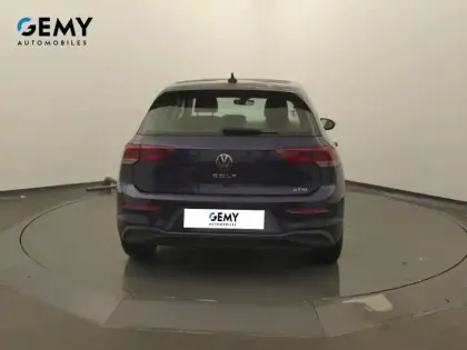 Photo 16 Volkswagen Golf  1.5 eTSI OPF 130 DSG7