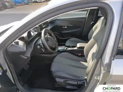 Photo 10 Peugeot 208  PureTech 100 S&S EAT8