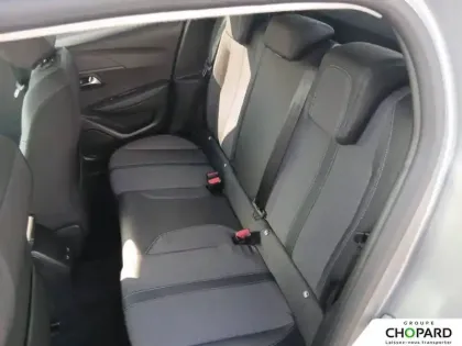 Photo 18 Peugeot 208  PureTech 100 S&S EAT8