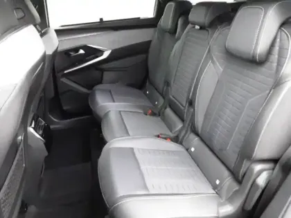 Photo 11 Peugeot 5008  Hybrid 145 e-DCS6