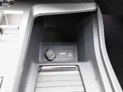 Photo 54 Peugeot 408  Hybrid 145 e-DCS6