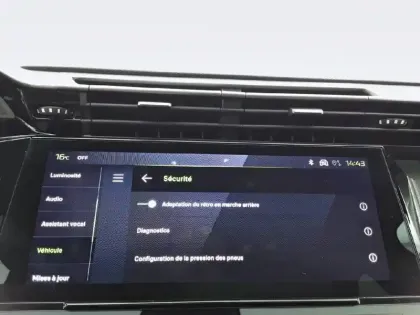 Photo 29 Peugeot 408  Hybrid 145 e-DCS6