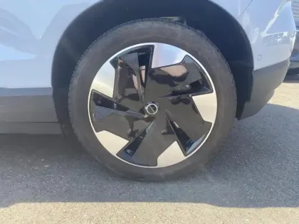 Photo 62 Volvo Ex30  Single Extended Range 272 ch 1EDT