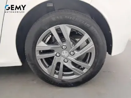 Photo 10 Peugeot 208  PureTech 75 S&S BVM5
