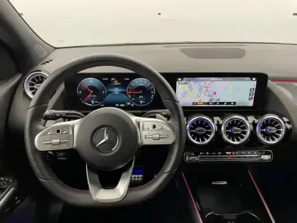 Photo 21 Mercedes GLA  250 e 8G-DCT