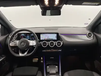 Photo 30 Mercedes GLA  250 e 8G-DCT