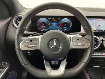 Photo 22 Mercedes GLA  250 e 8G-DCT