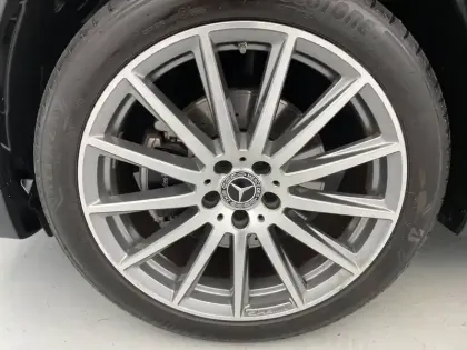 Photo 18 Mercedes GLA  250 e 8G-DCT