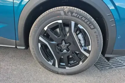 Photo 18 Peugeot 3008  Electrique 210 ch 73 kWh