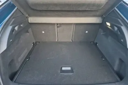 Photo 22 Peugeot 3008  Electrique 210 ch 73 kWh