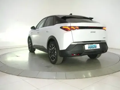 Photo 58 Peugeot 3008  Hybrid 145 e-DCS6