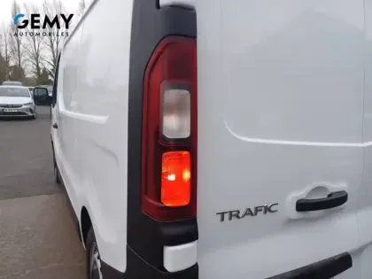 Photo 18 Renault Trafic  FGN L1H1 3000 KG BLUE DCI 130