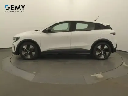 Photo 18 Renault Megane  E-Tech EV60 220 ch super charge