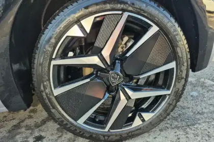 Photo 11 Peugeot 208  Hybrid 110 e-DCS6