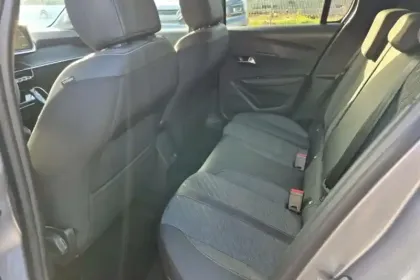 Photo 10 Peugeot 208  Hybrid 110 e-DCS6