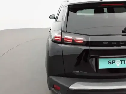 Photo 16 Peugeot 2008  Hybrid 145 e-DCS6