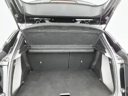 Photo 5 Peugeot 2008  Hybrid 145 e-DCS6