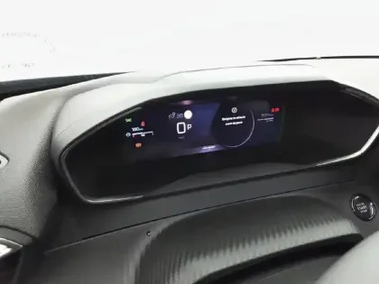 Photo 9 Peugeot 2008  Hybrid 145 e-DCS6