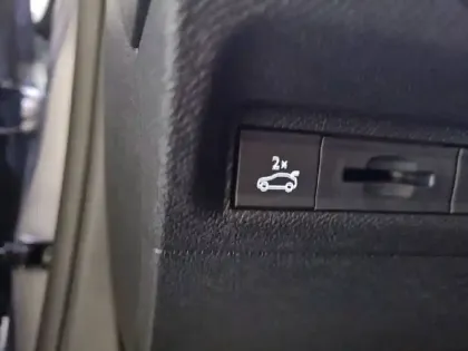 Photo 62 Peugeot 308  SW PureTech 130ch S&S EAT8