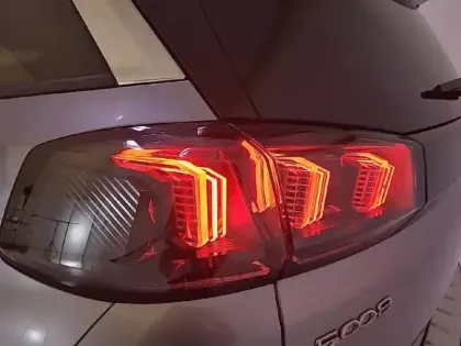 Photo 16 Peugeot 5008  BlueHDi 130ch S&S EAT8