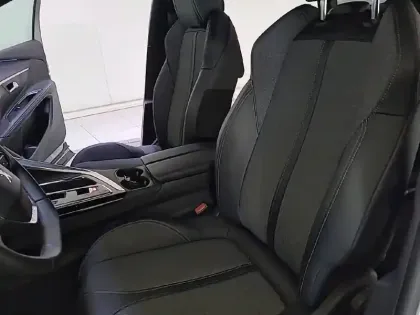 Photo 10 Peugeot 5008  BlueHDi 130ch S&S EAT8