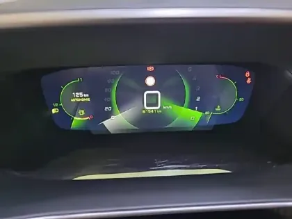 Photo 9 Peugeot 208  PureTech 100 S&S BVM6