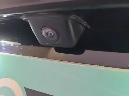 Photo 32 Peugeot 208  PureTech 100 S&S BVM6