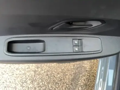 Photo 10 Dacia Sandero  SCe 65