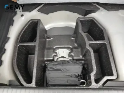 Photo 20 Peugeot 208  PureTech 100 S&S BVM6