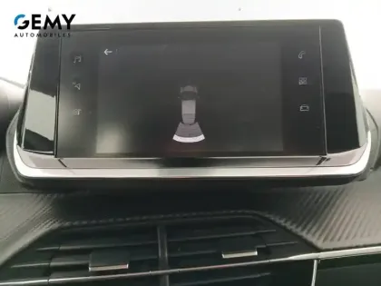 Photo 14 Peugeot 208  PureTech 100 S&S BVM6