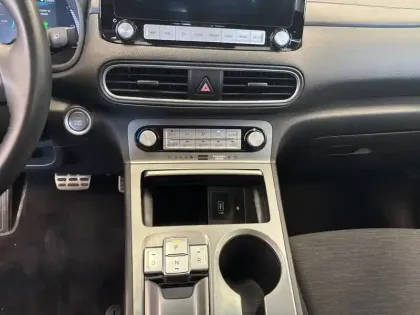 Photo 136 Hyundai Kona  Electrique 39 kWh - 136 ch