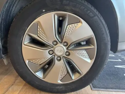 Photo 17 Hyundai Kona  Electrique 39 kWh - 136 ch