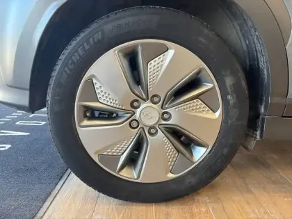 Photo 143 Hyundai Kona  Electrique 39 kWh - 136 ch