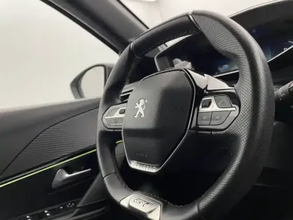 Photo 28 Peugeot 208  Electrique 50 kWh 136ch