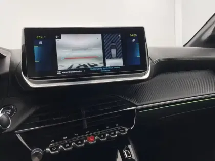 Photo 26 Peugeot 208  Electrique 50 kWh 136ch